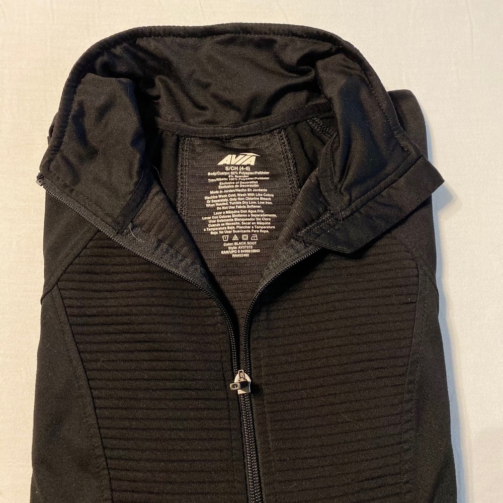 Aviva Full Zip!